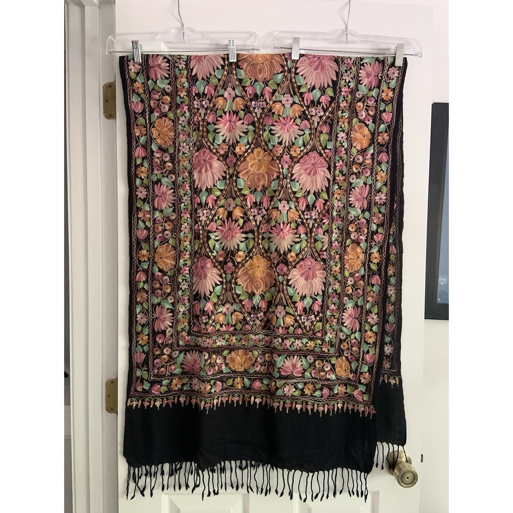 Black w Colorful Floral CREWEL AARI EMBROIDERY fringe ends 74x27in Kasmiri Style
